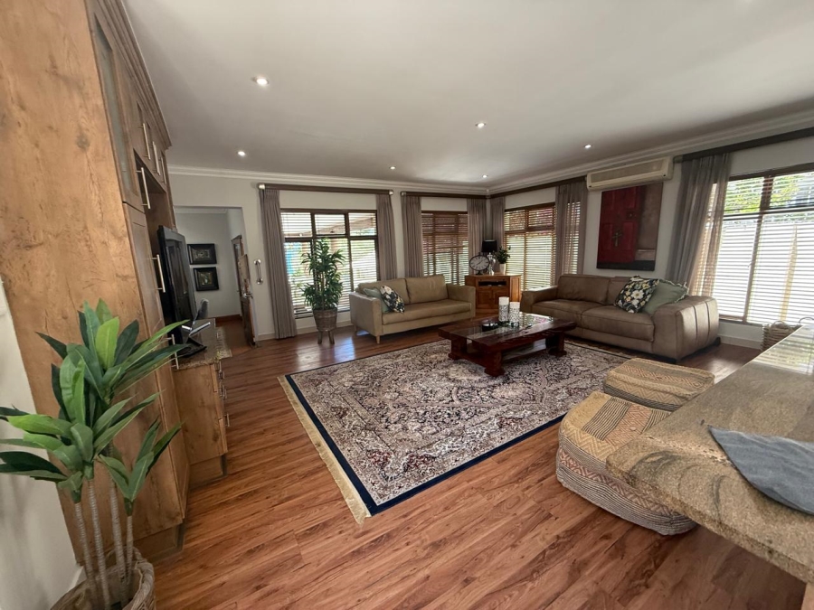 3 Bedroom Property for Sale in Linkside Western Cape